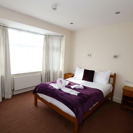 Aylesbray Lodge Кембридж Экстерьер фото