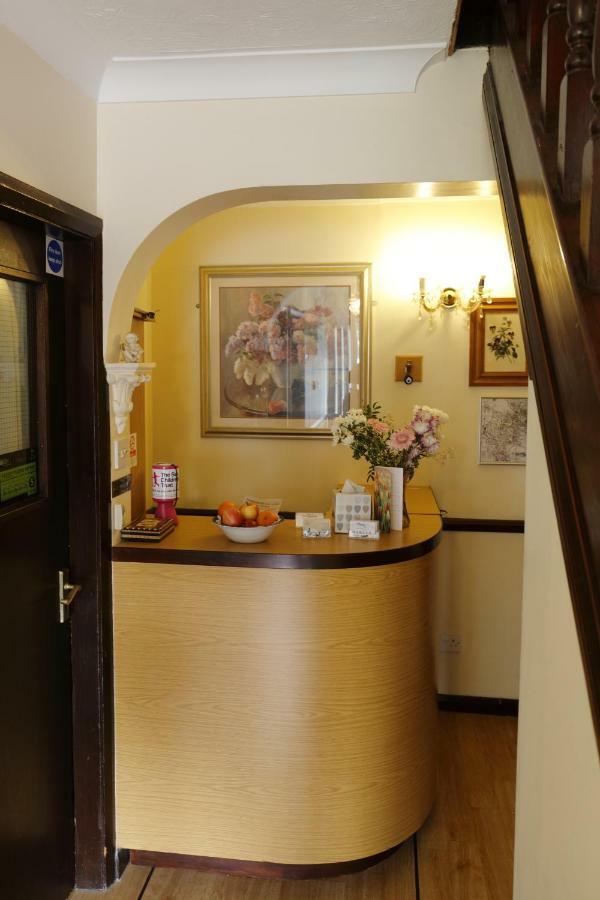 Aylesbray Lodge Кембридж Экстерьер фото