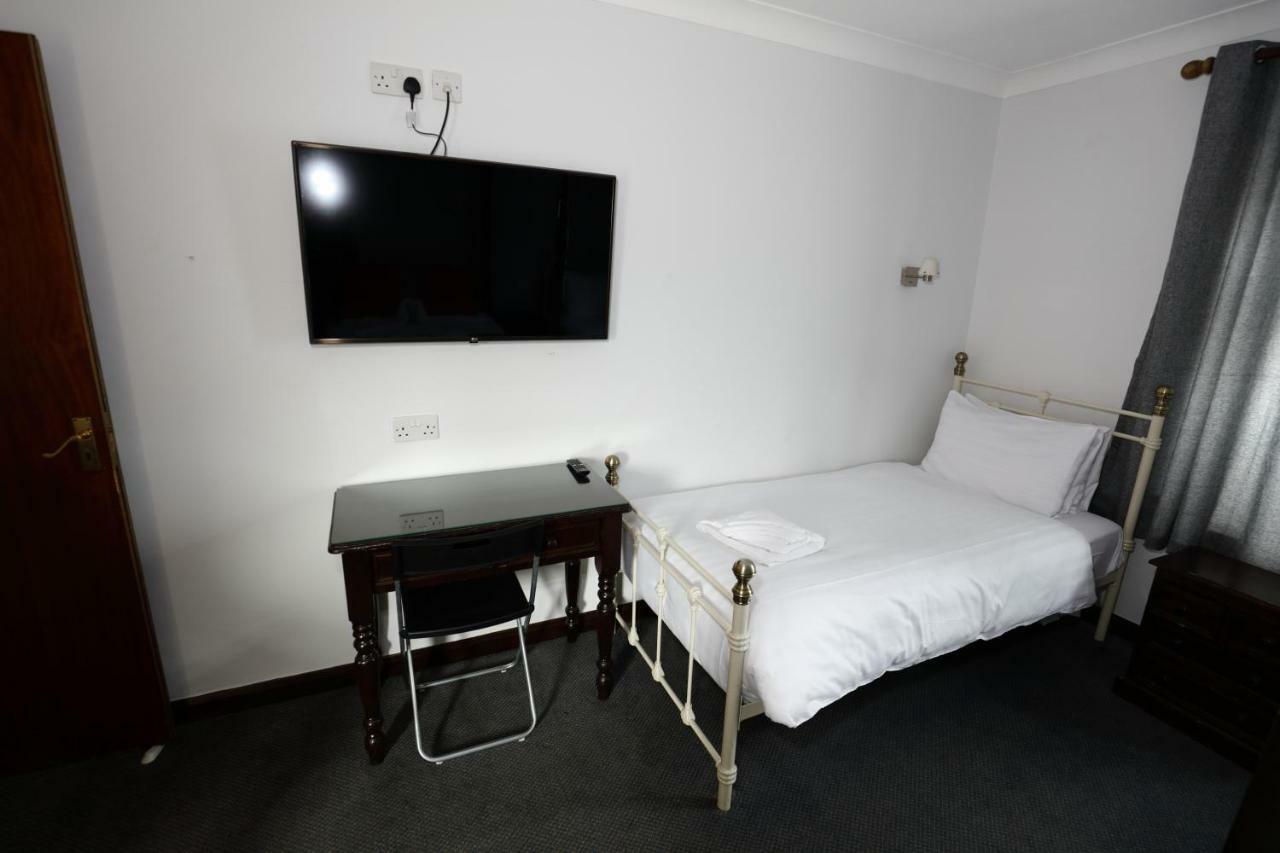 Aylesbray Lodge Кембридж Экстерьер фото